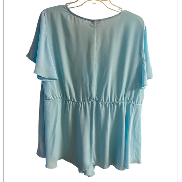 Torrid Georgette Twist Surplice Flutter Sleeve Blue 2X NWT - Picture 2 of 7